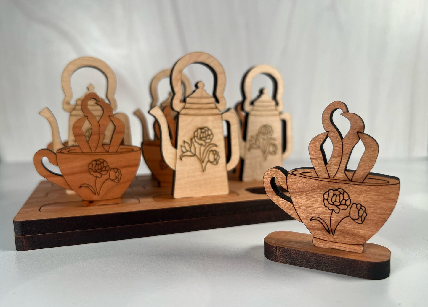 Three in a Row Game, Unique Tic Tac Toe Game, Personalized Wood Gift, Kids Christmas Present, Family Game Night Accessory