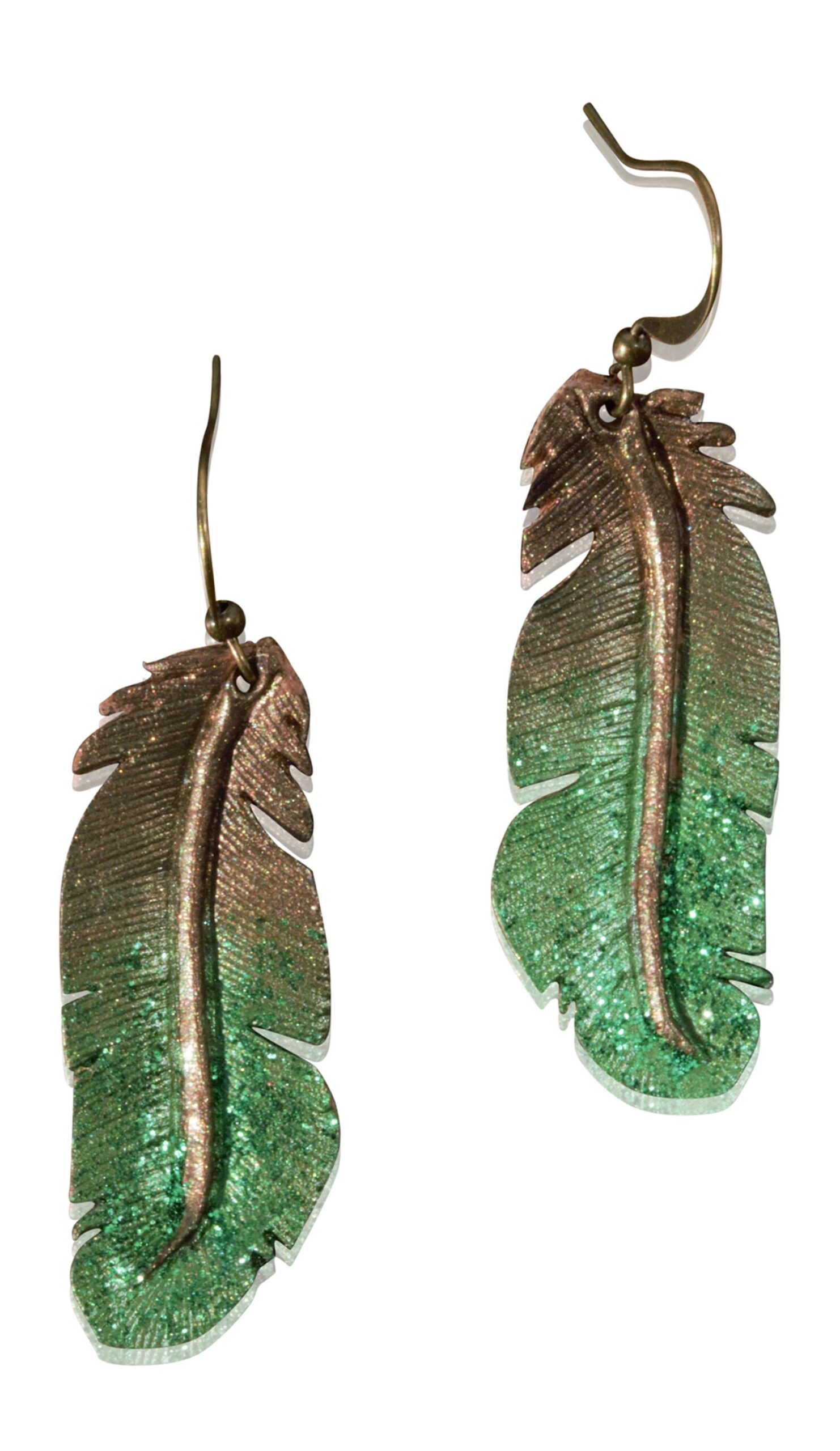 Emerald Green Leather Feather Earrings: Hand-Painted Western Jewelry - Image 2