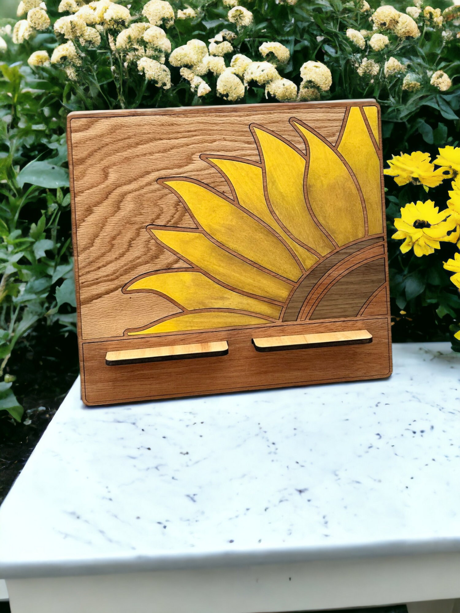 Customized Sunflower Wood Tablet Stand: Cookbook Holder - Image 9