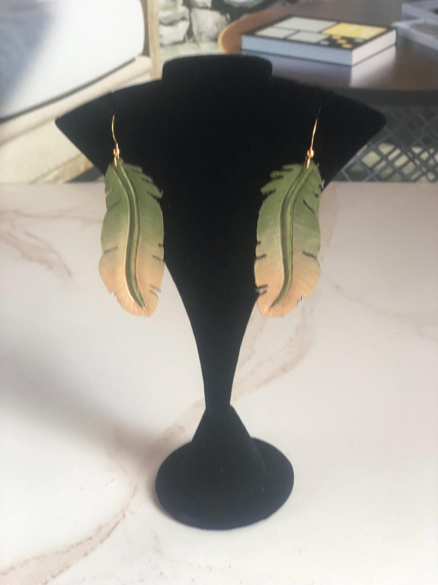 Veg Tanned Leather Feather Earrings: Hand-Painted Western Style - Image 2