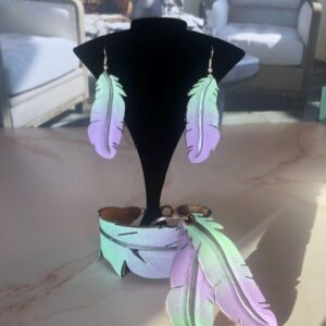 Handmade Leather Feather Earrings: Western Cowgirl Style