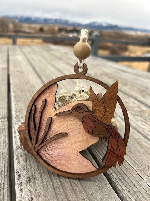 Handcrafted Wood Finish Christmas Ornament: Heirloom Keepsake - Image 2