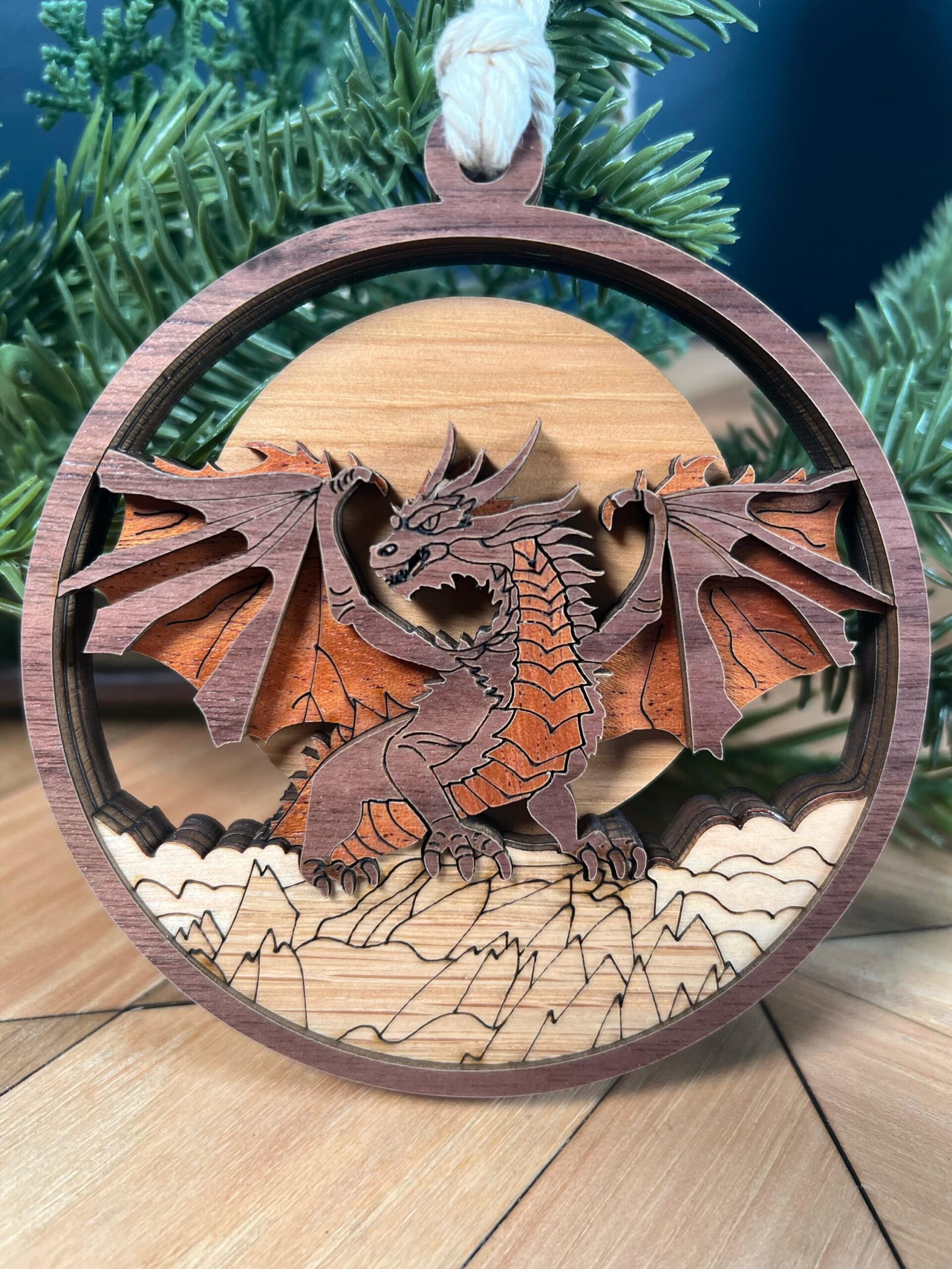 Handcrafted Wood Finish Christmas Ornament: Heirloom Keepsake - Image 8