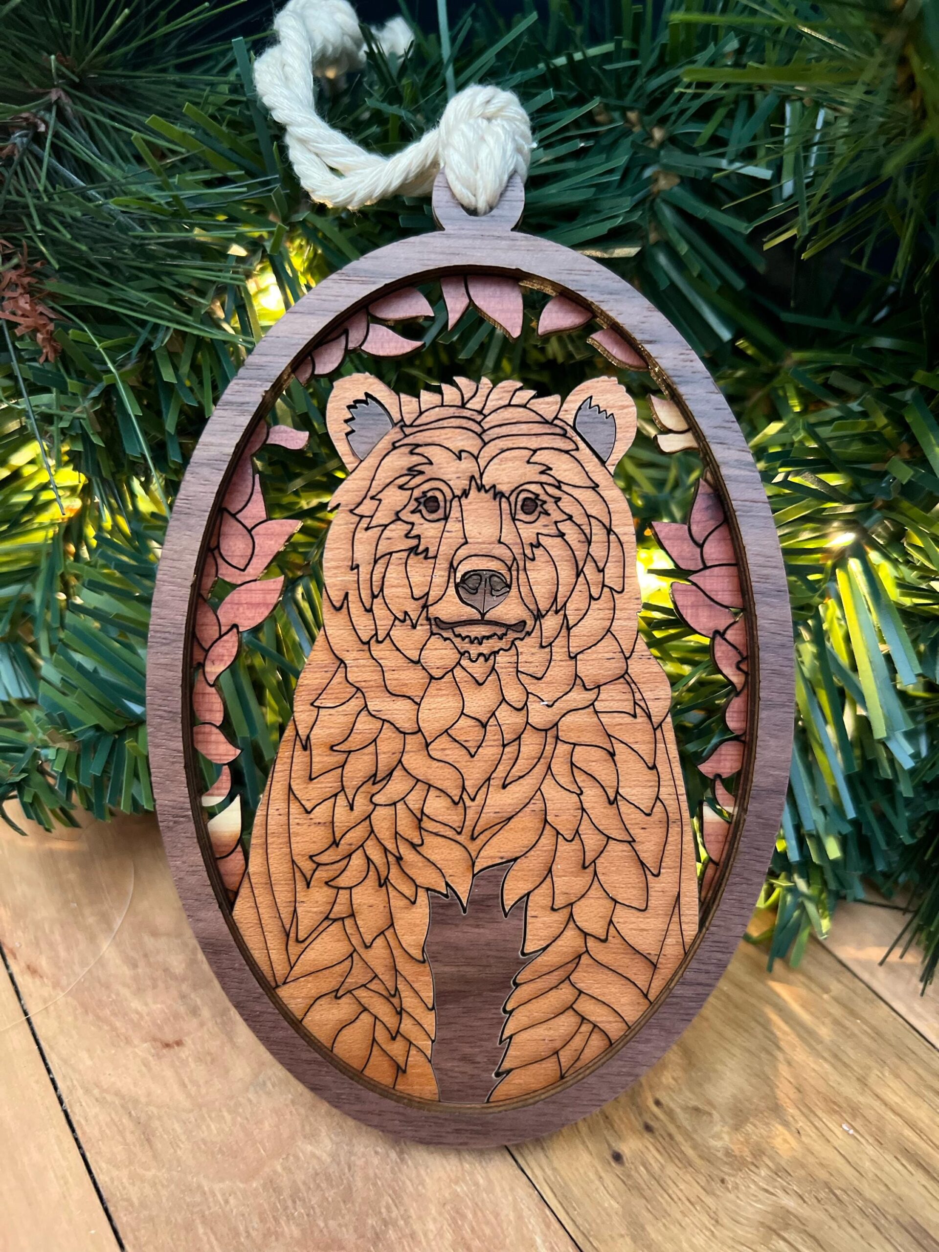 Handcrafted Wood Finish Christmas Ornament: Heirloom Keepsake - Image 9