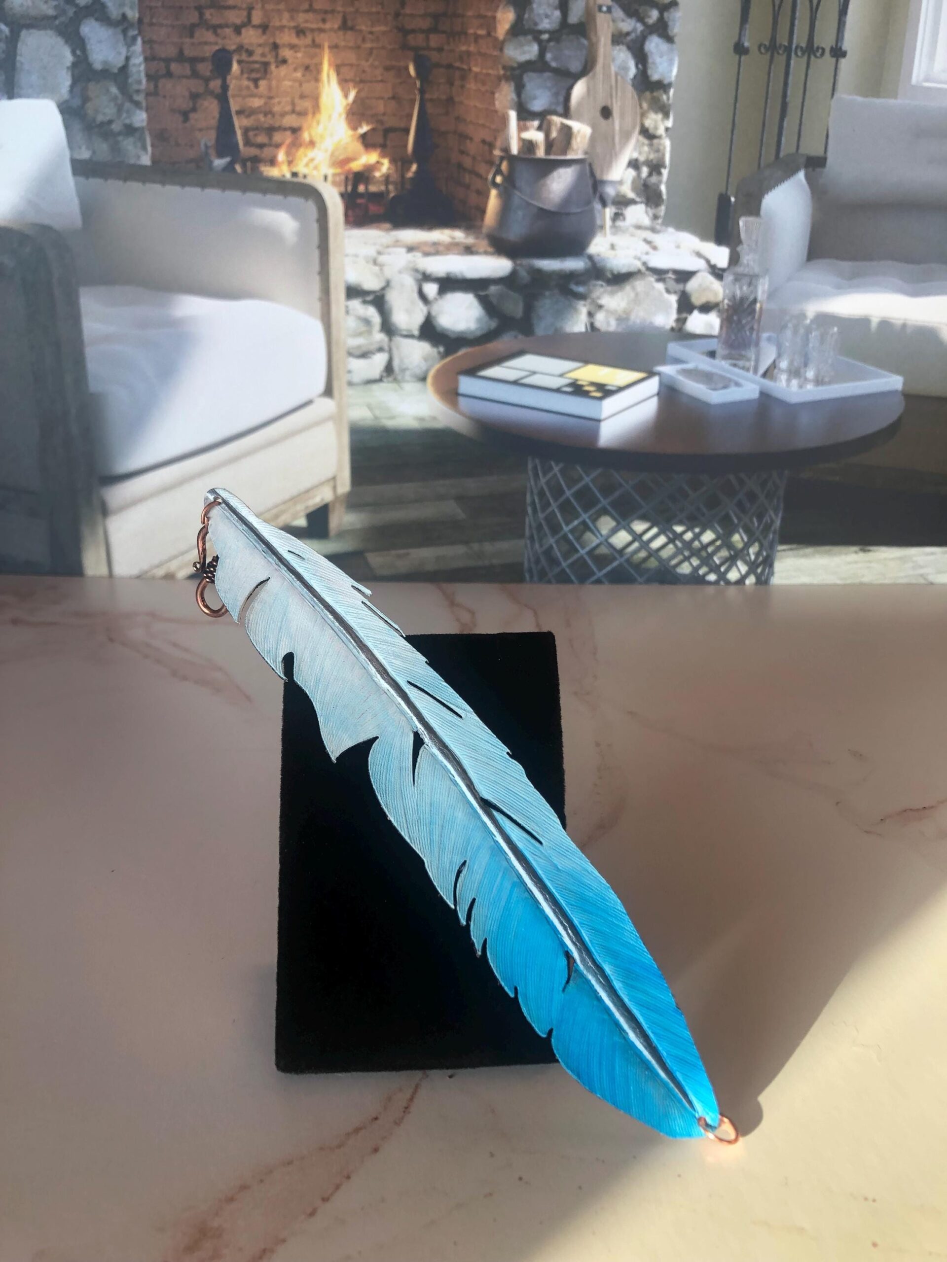 Hand-Painted Feather Leather Bracelet: Customizable Statement Jewelry - Image 6